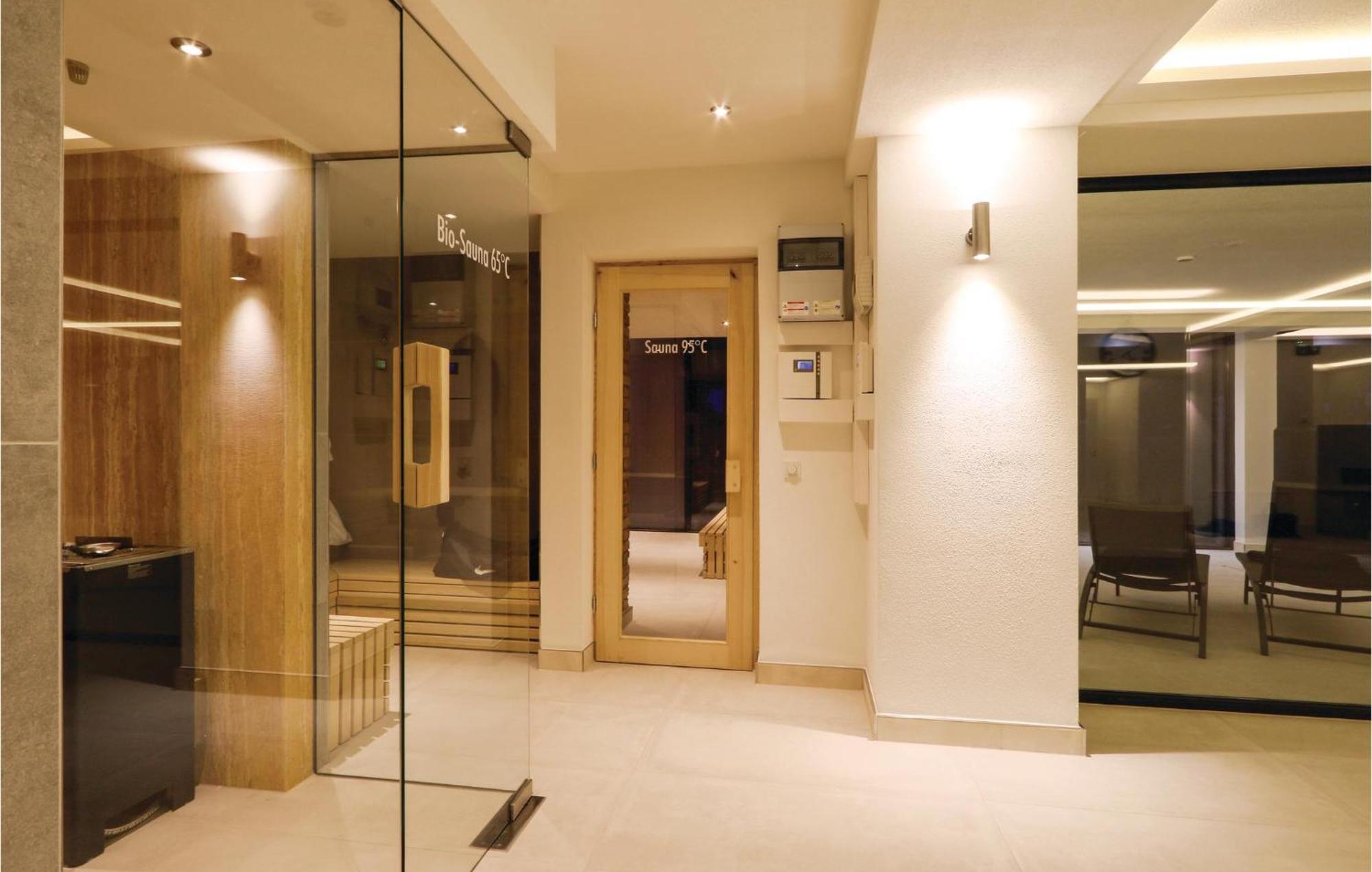 Eden Apartment