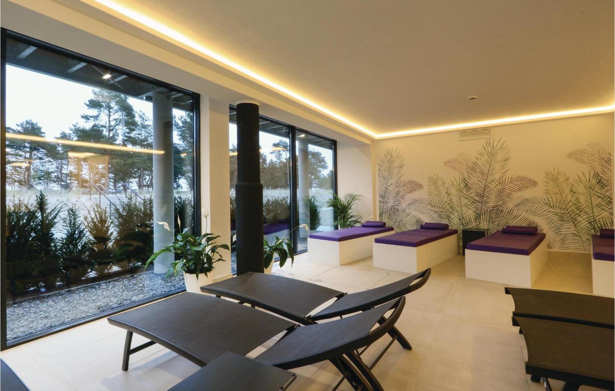 Apartment Eden